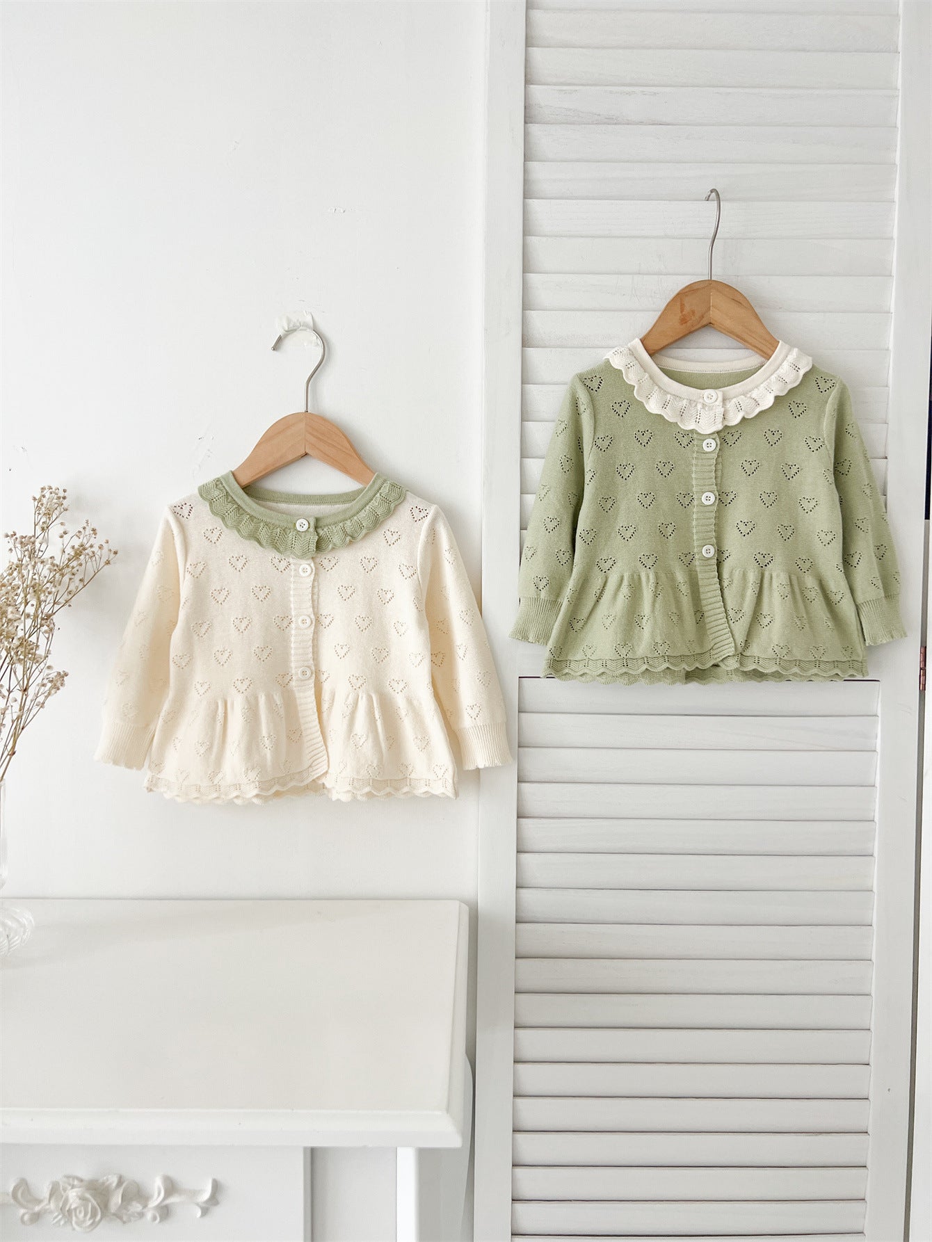 Autumn New Arrival Baby Kids Girls Comfortable Hollow-out Design Knitted Long Sleeves Top with Heart Pattern and Collar-0
