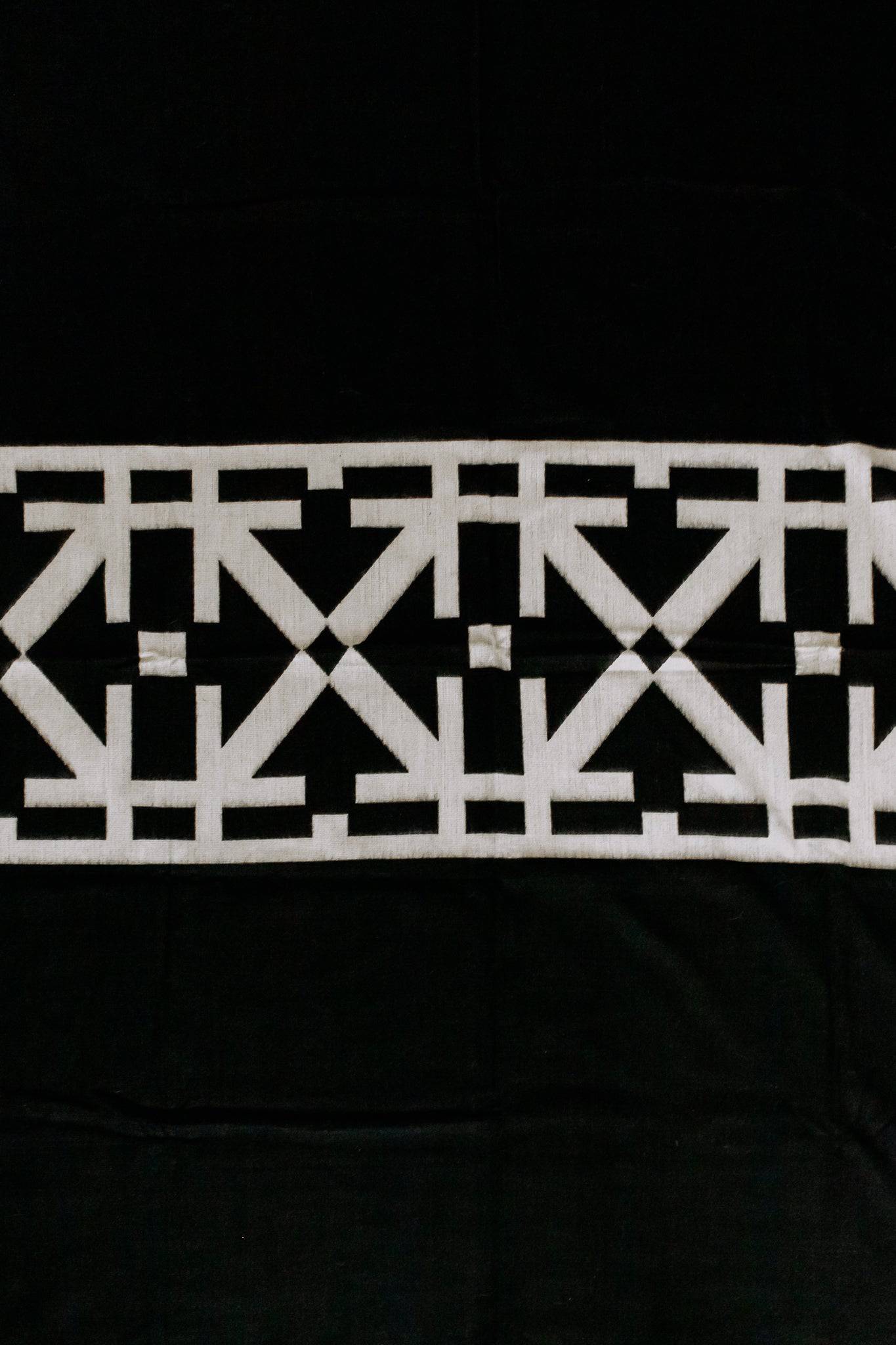 multi-color outdoor balnket
